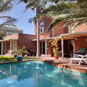https://elements-lodge.hotels-capetown.com