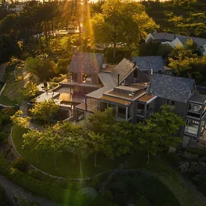 Spanish Farm Guest By Raw Africa Collection 4*, Somerset West South Africa